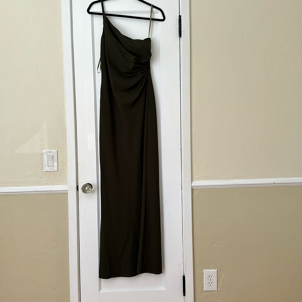 Revelry Jade Crepe Dress Size 4 Deep Olive